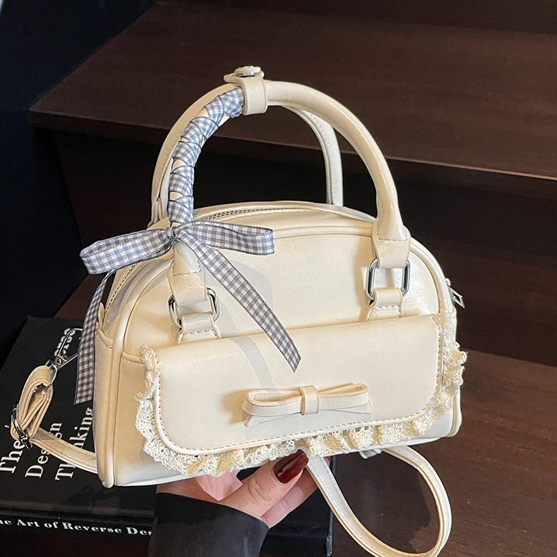 

Ballet Style Lace and Lace Bowling Bag Korean Niche Western-style Sweet and Versatile Crossbody Leather Bag