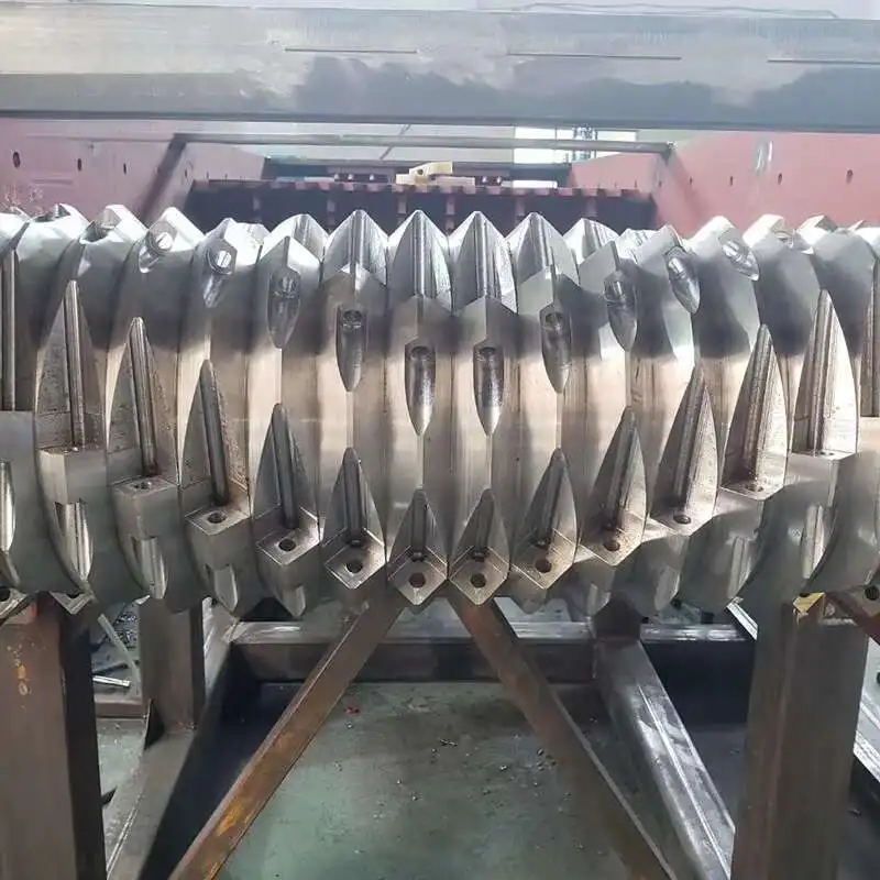 2025 New Double Axis Single Axis Metal Shredder Chassis Oil Drum Industrial Crusher Waste Plastic Garbage Crusher - Image 4