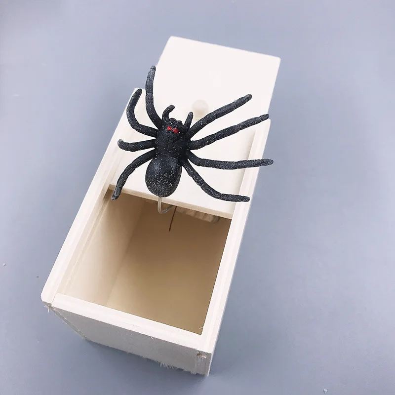 1Pcs Funny Trick Toys Scary Wooden Box Big Spider Scary Locket Spider Fun Spoof Spider Toys Adult Children Toys April Fool's Day