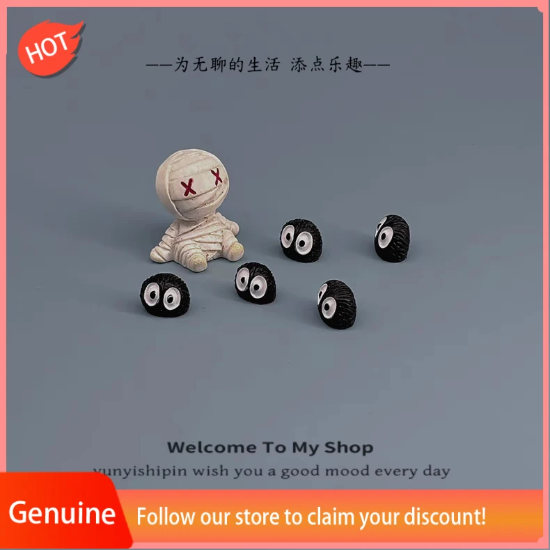 

Cute Halloween mummy desktop workstation small ornaments office computer screen center console car decorations