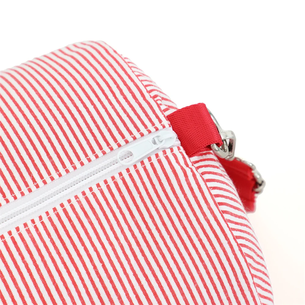 Striped Duffle Bag For Kids Boys and Girls Seersucker Overnight Travel Bag Dance Bag Toddler Weekender Bag