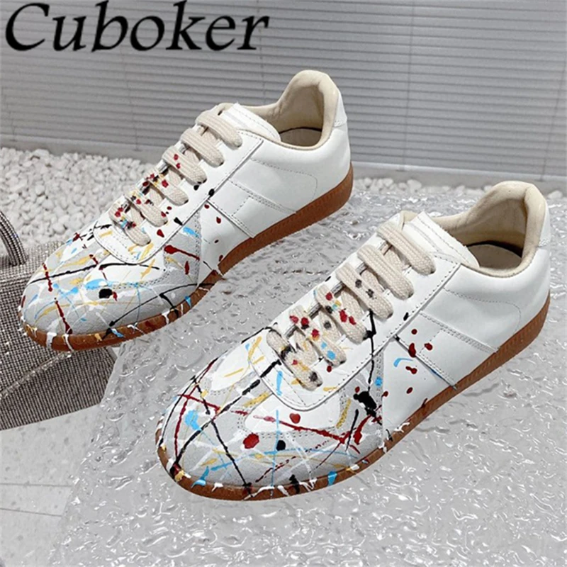 

2024 Spring Popular Suede Leather Lace Up Casual Sneakers For Lovers Retro Flat Shoes Women Comfort Trainers Running Shoes Men