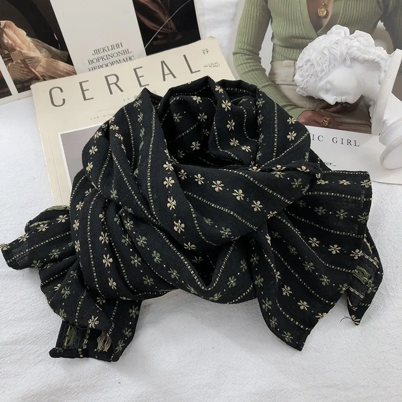 

Retro Japanese Sle Cotton Scarf Floral Embroidery Narrow Version Warm Ne Protection for Men And Women Autumn Winter