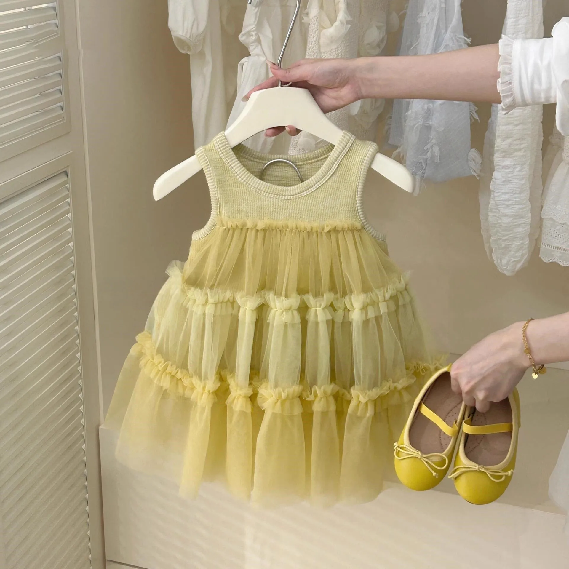 

Summer Dress Sleeveless Vest Dresses Kids Girls Clothes Children Gauze Embroidery Duckling Cake Dresses Fashionable Casual Daily