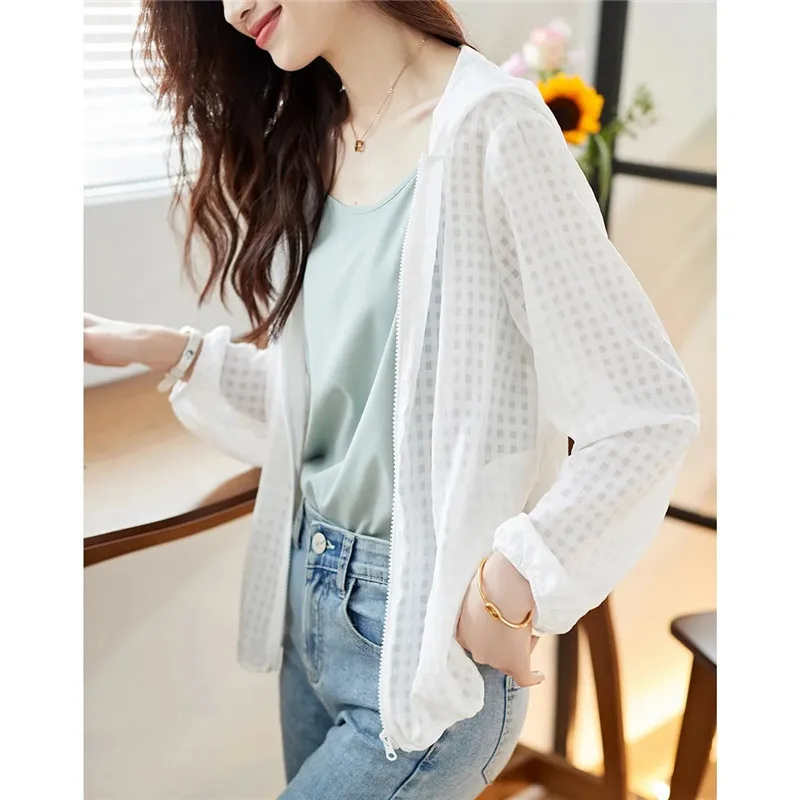 

Casual Women's Sunscreen Coat 2025 Summer New Female Simple Hooded Jacket Long Sleeve Joker Sun-protective Clothing Overcoat