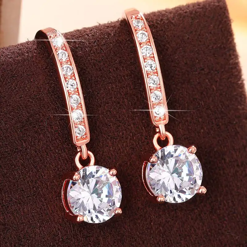 Huitan Einfache, vielseitige Damen-Ohrringe mit glänzendem, rundem CZ-Stein, modisches Party-Accessoire, bezaubernder Damenschmuck für den Alltag