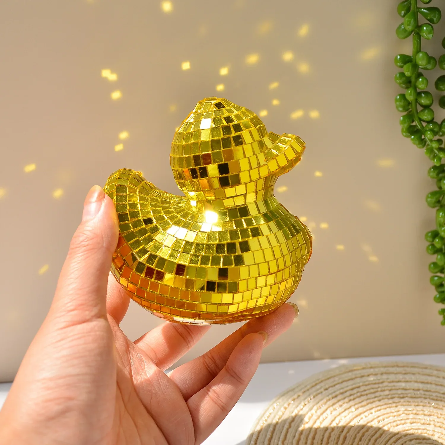 Desktop Fun Disco Ornament Yellow Duck Disco Ball Duck Mirror Glass Decoration Creative Ornament Home Party Decoration Props