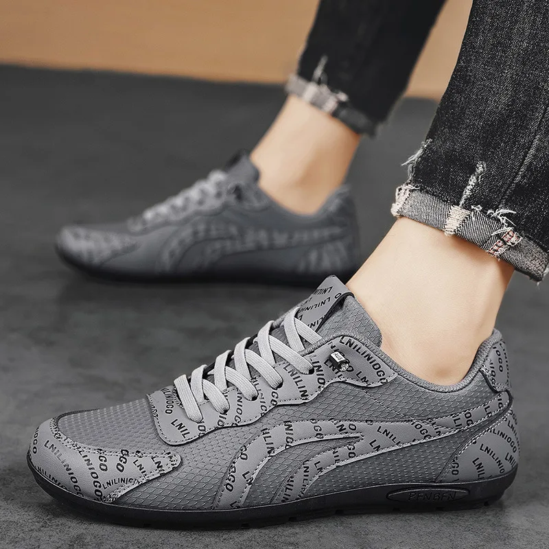 New Trend Men's Walking Shoes Size 39-44 Flat Male Walking Sneakers Comfortable Anti-Slip Outdoor Sneakers For Men Tenis Hombres