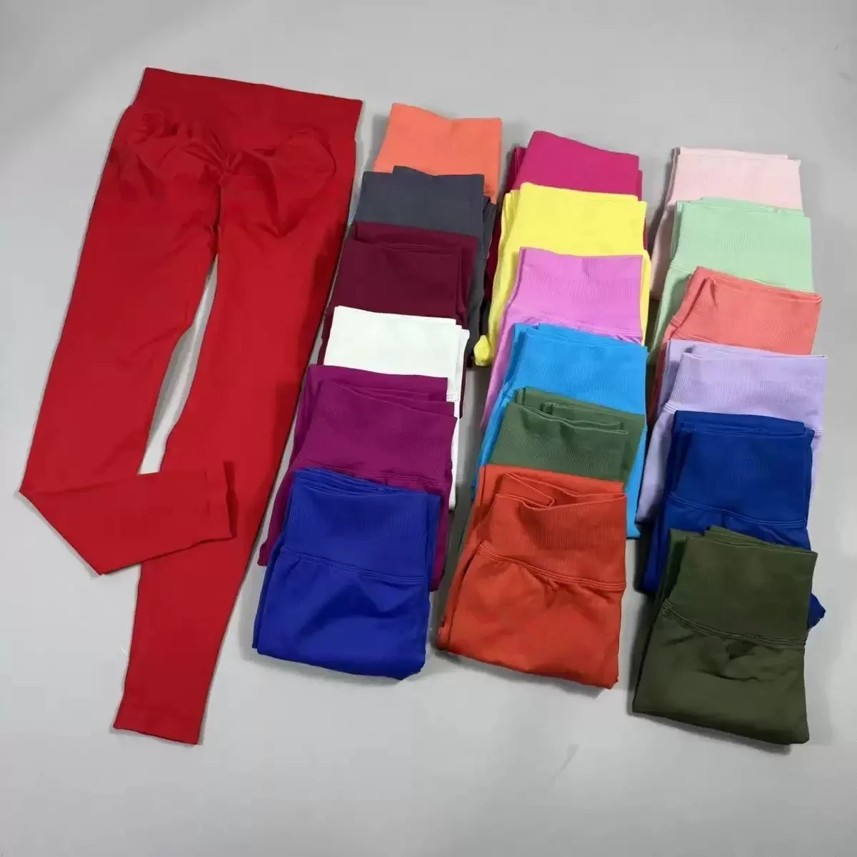 2 قطع الرياضة مجموعة المرأة عارية الذراعين تانك القمم عالية الخصر Scrunch سلس السراويل الرياضة البدلة الصالة الرياضية مجموعة ملابس رياضية تجريب مجموعة #5