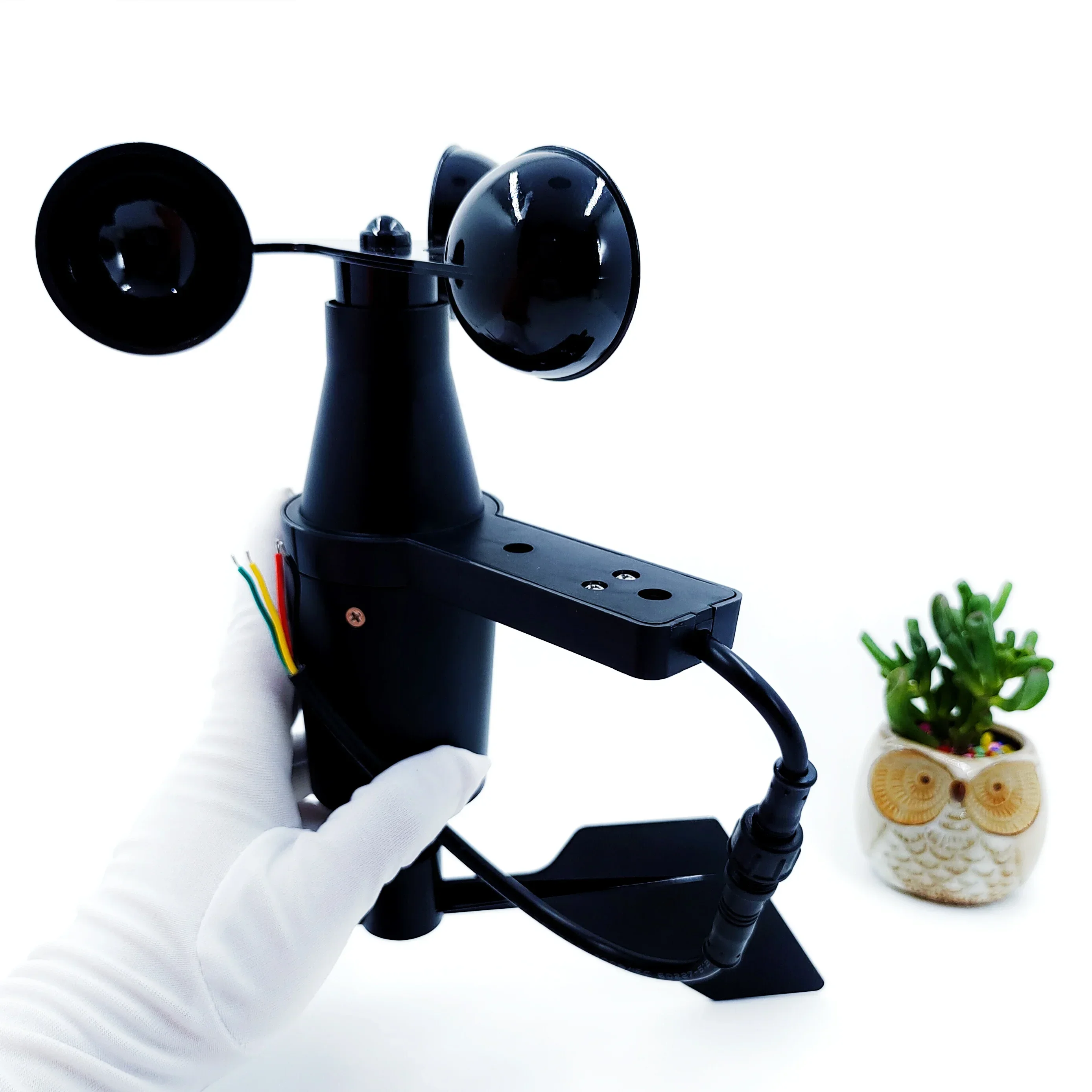 

2025 Multifunctional Online Monitoring RS485 MODBUSRTU Output Wind Sensor