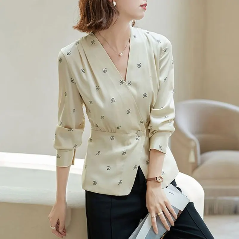 Casual Single Button V-Neck Shirt Commute Letter Printed Women\'s Clothing Long Sleeve Spring Autumn Stylish Waist Spliced Blouse