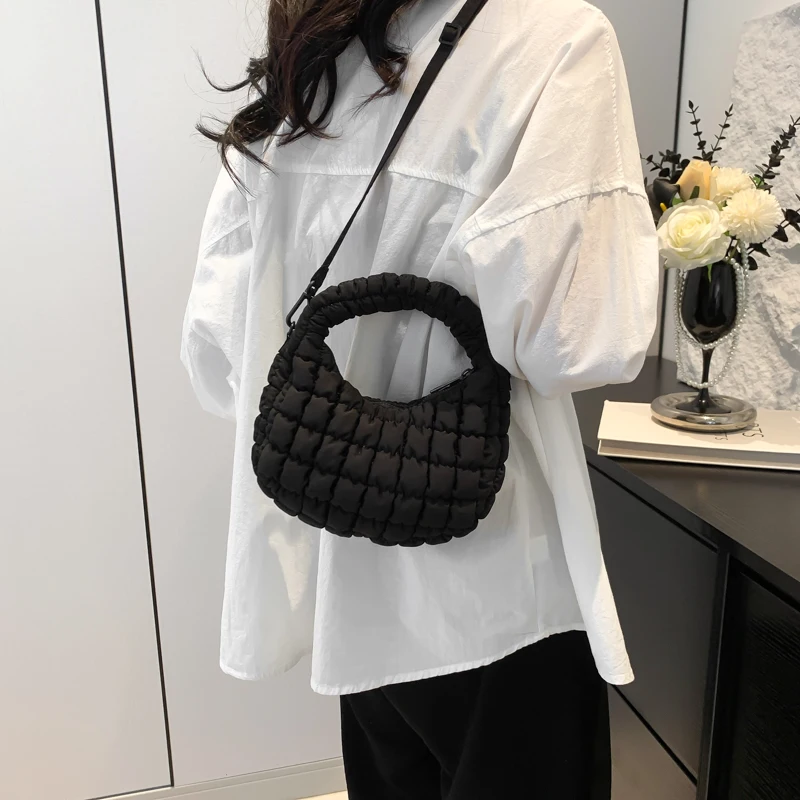 Women Puffer Tote Bag Pleated PU Leather Cloud Bubbles Hobo Solid Padded Bag Removable Strap Cute Pouch for Party Vacation