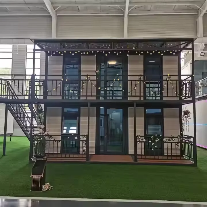 Modular Expandable Container House 40ft Customizable Sandwich Panel Home for Homestay Short Term Rental Prefab Villa