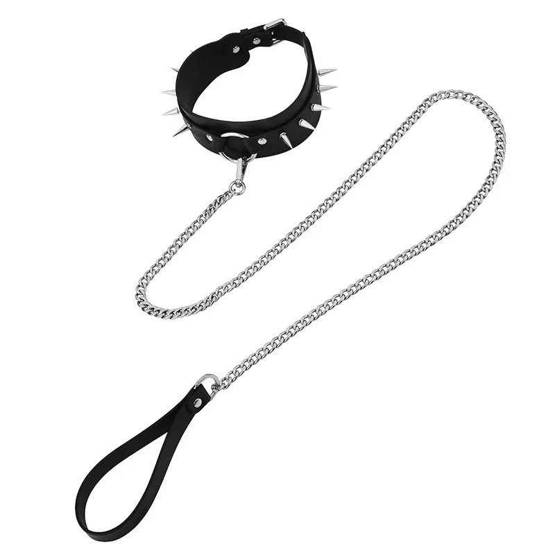 

Sexy nightclubs lift pointed necklaces, Leggy necklaces and dog rings, and romantic belts