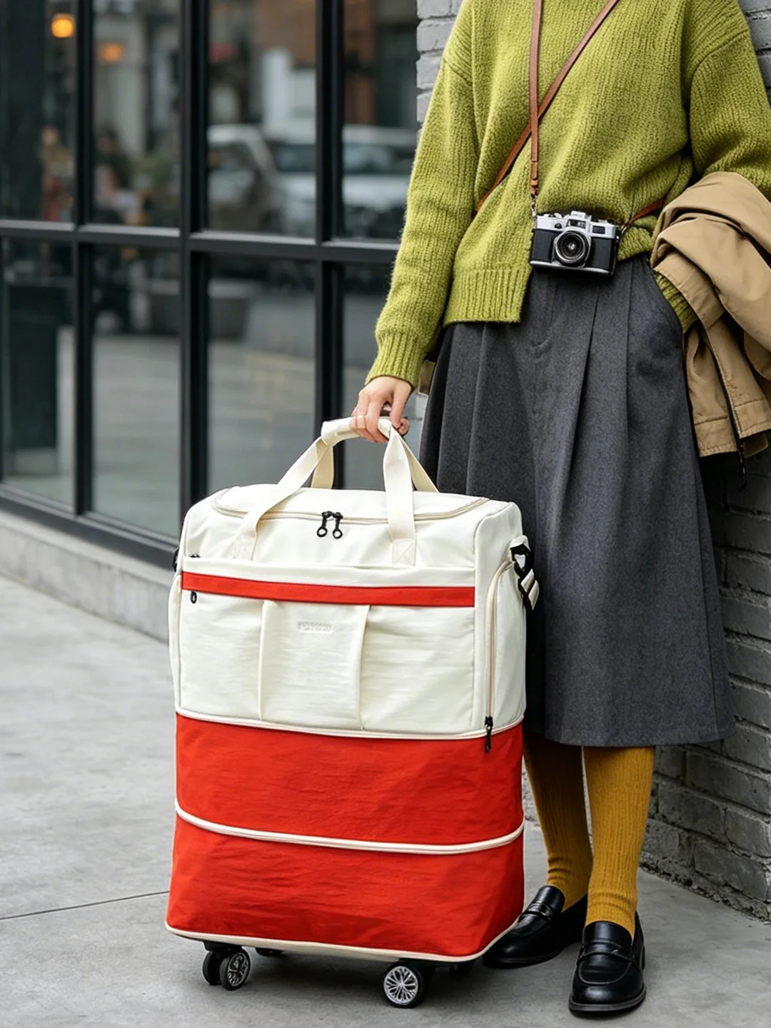 travel-bag-with-universal-wheels-expandable-suitcase-dormitory-luggage-storage-bag-wet-and-dry-separation-for-youth-travel