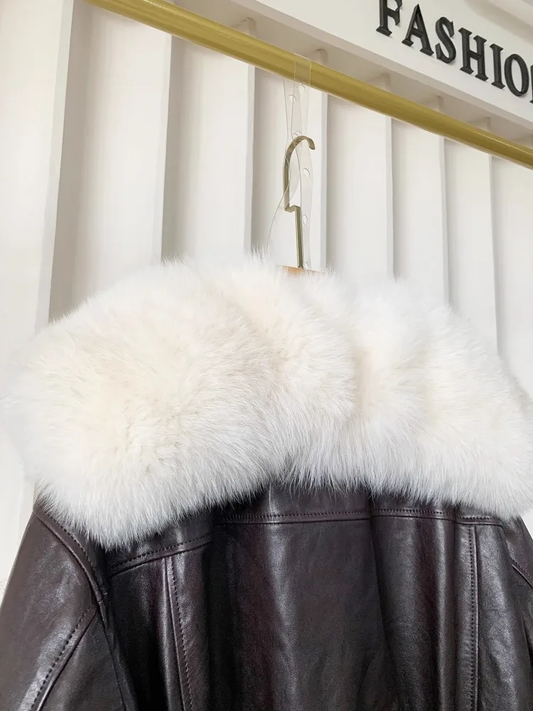 Abrigo de invierno de piel auténtica para mujer, abrigo con cuello de piel de zorro empalmado, forro cálido, chaqueta de piel de oveja auténtica de alta calidad