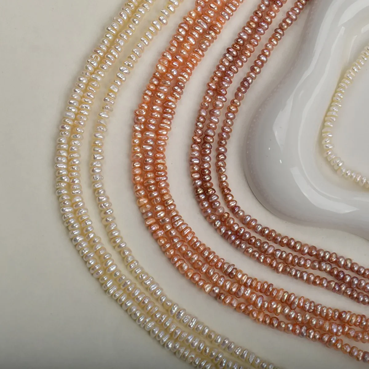 

Natural Freshwater Pearl Flat 4-5mm Loose Beads Charms for DIY Jewelry Making - Women Men Necklace Bracelets Accessories