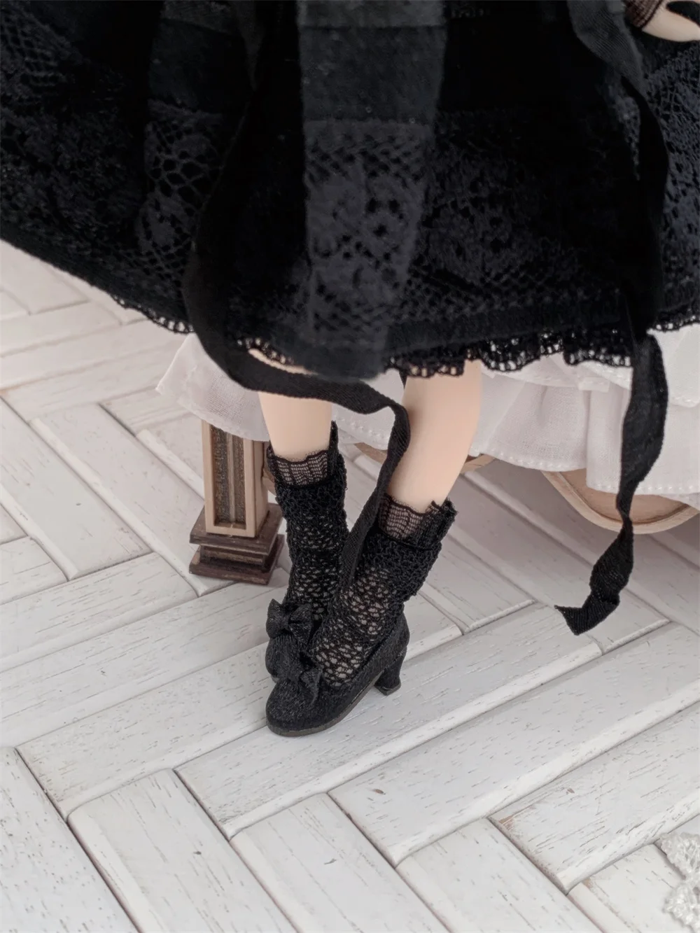 รองเท้าตุ๊กตา BJD หลากสี azone/ob22 แบบผูกโบว์ผ้าซาติน ส้นเตี้ย สไตล์อเนกประสงค์ มีสินค้าพร้อมส่ง ของเล่นจิ๋วสำหรับเด็กผู้หญิง อุปกรณ์เสริมตุ๊กตา