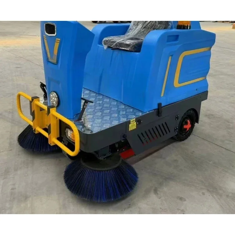 Hot-Selling Industrial Flooring Equipment Sweepers With Core Brush Assembly Street And Road Cleaning