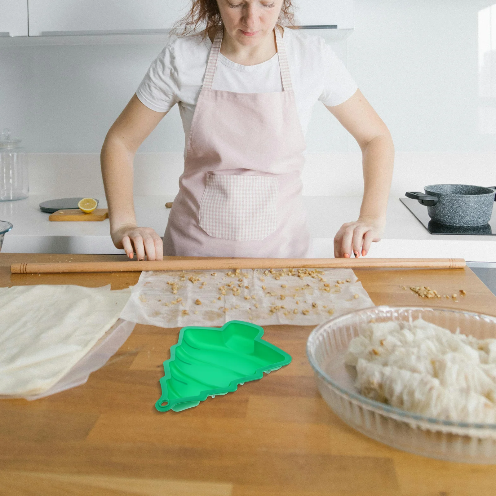 

Christmas Tree Cake Silicone Baking Mold Non-Stick Oven Safe Diy Kitchen Dessert Tool Festival Chocolate Candy Mold