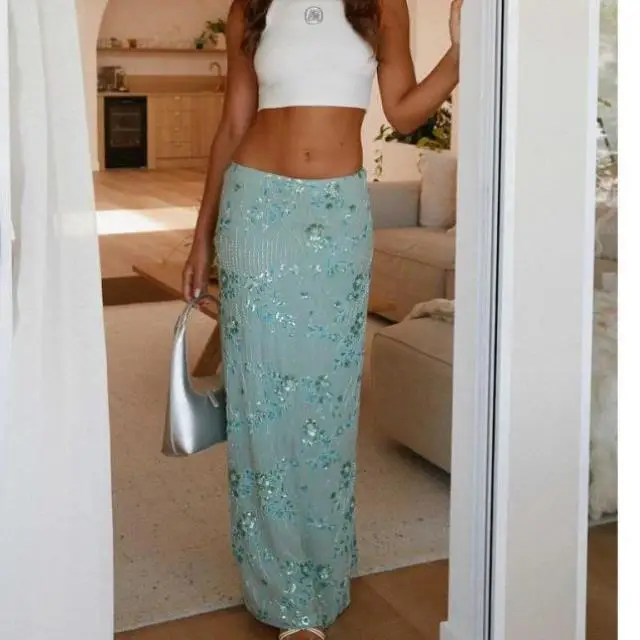 

Новинка 2025: Костюм спортивный повседневный с цветочной вышивкой, футболка и брюки, осенняя коллекция