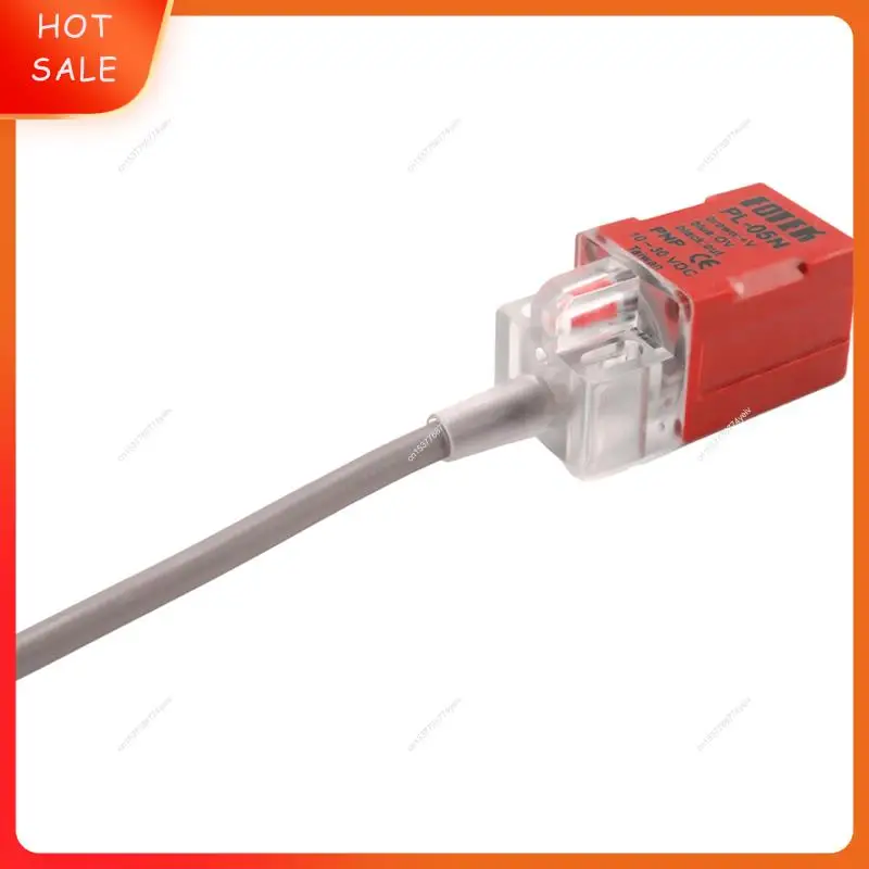 3X PL-05N/P DC 10-30V NPN NO 5Mm carré inductif capteur de proximité interrupteur 3 fils P avec vis A62X