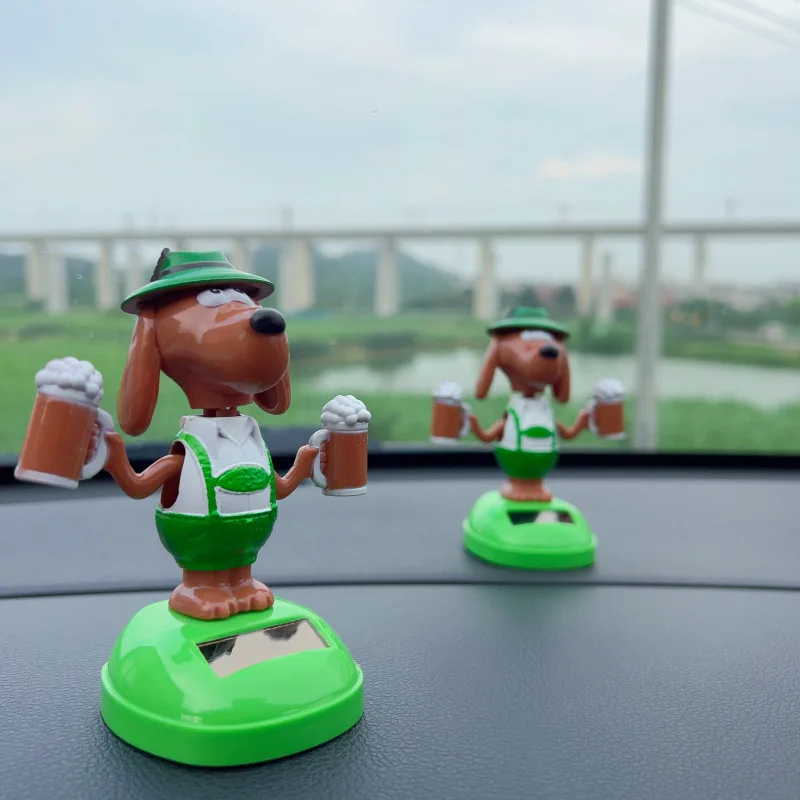 Criativo bonito pele de chocolate cerveja cão brinquedo solar dos desenhos animados engraçado dança balanço solar brinquedo do cão escritório carro decoração desktop presente