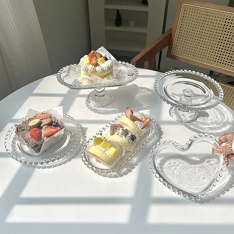 Love fruit glass plate retro heart-shaped transparent breakfast dessert plate cake plate home tableware ornaments