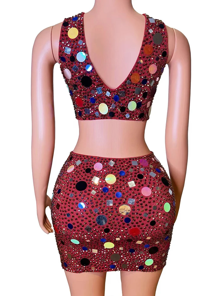 Conjunto de dos piezas de chaleco y media falda para mujer, chaleco Sexy con lentejuelas y diamantes de imitación de alta calidad, ropa personalizada a la moda, 2025