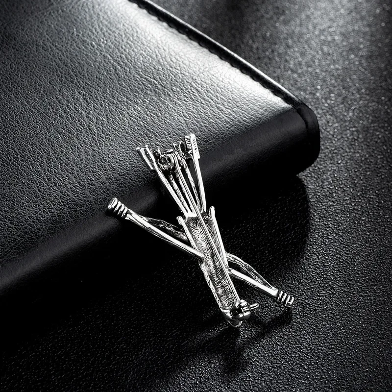 New Vintage Bow and Arrow Brooch Men\'s Alloy Rhinestones Corsage Collar Pins Brooches for Women Fashion Jewelry Gifts