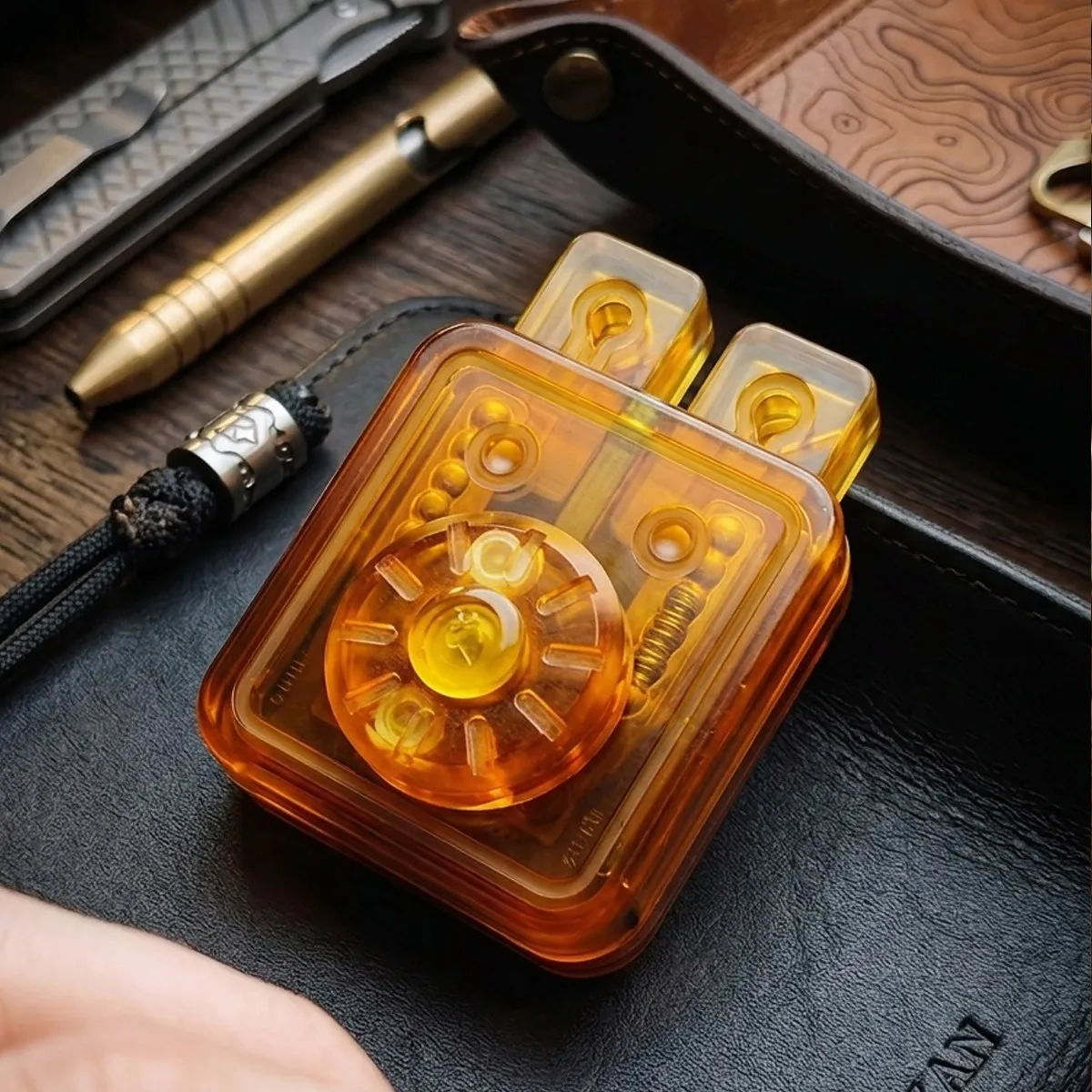 EDC Rabbit PEI Mechanical Press Push Card Crisp Ding Click Coin Fidget Spinner Black Tech Tactile Pocket Toy Stress Relief