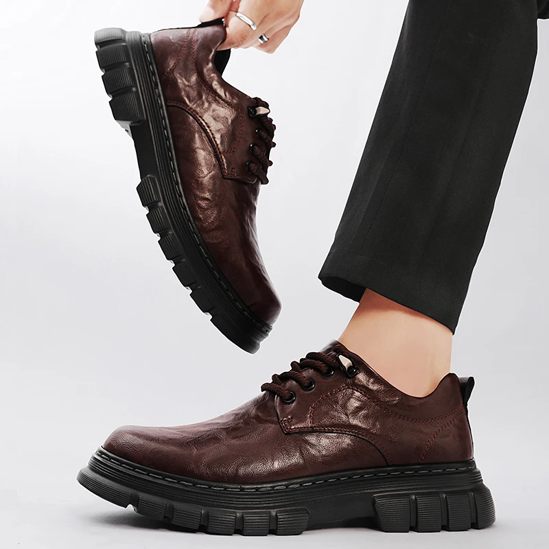 

Мужские деловые кожаные туфли в минималистичном ретро-стиле, британский стиль, для вечеринок или свадебного торжества, черные, коричневые, на толстой подошве, для взрослых, под костюм