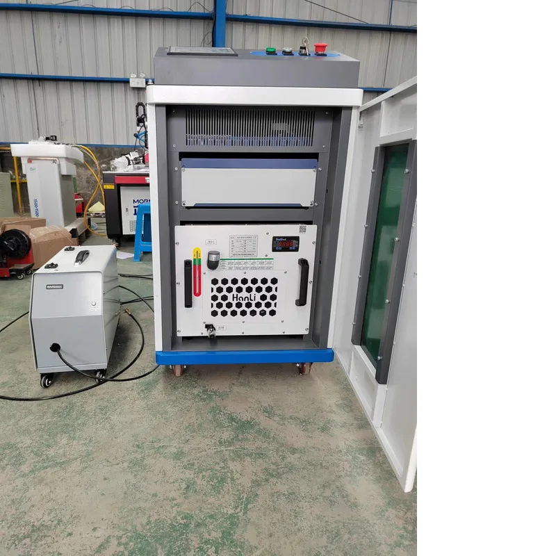 3000W Fiber Metal Rust Removal And Paint Stripping 3KW Laser Cleaning Machine