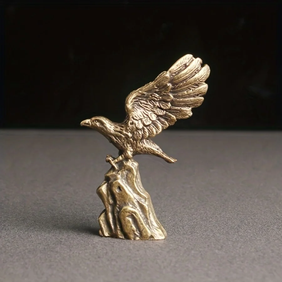 

Vintage Brass Eagle Spreading Wings Desktop Decorations Grand Exhibition Hongtu Creative Tea Favourite Arts and Crafts Old Brass