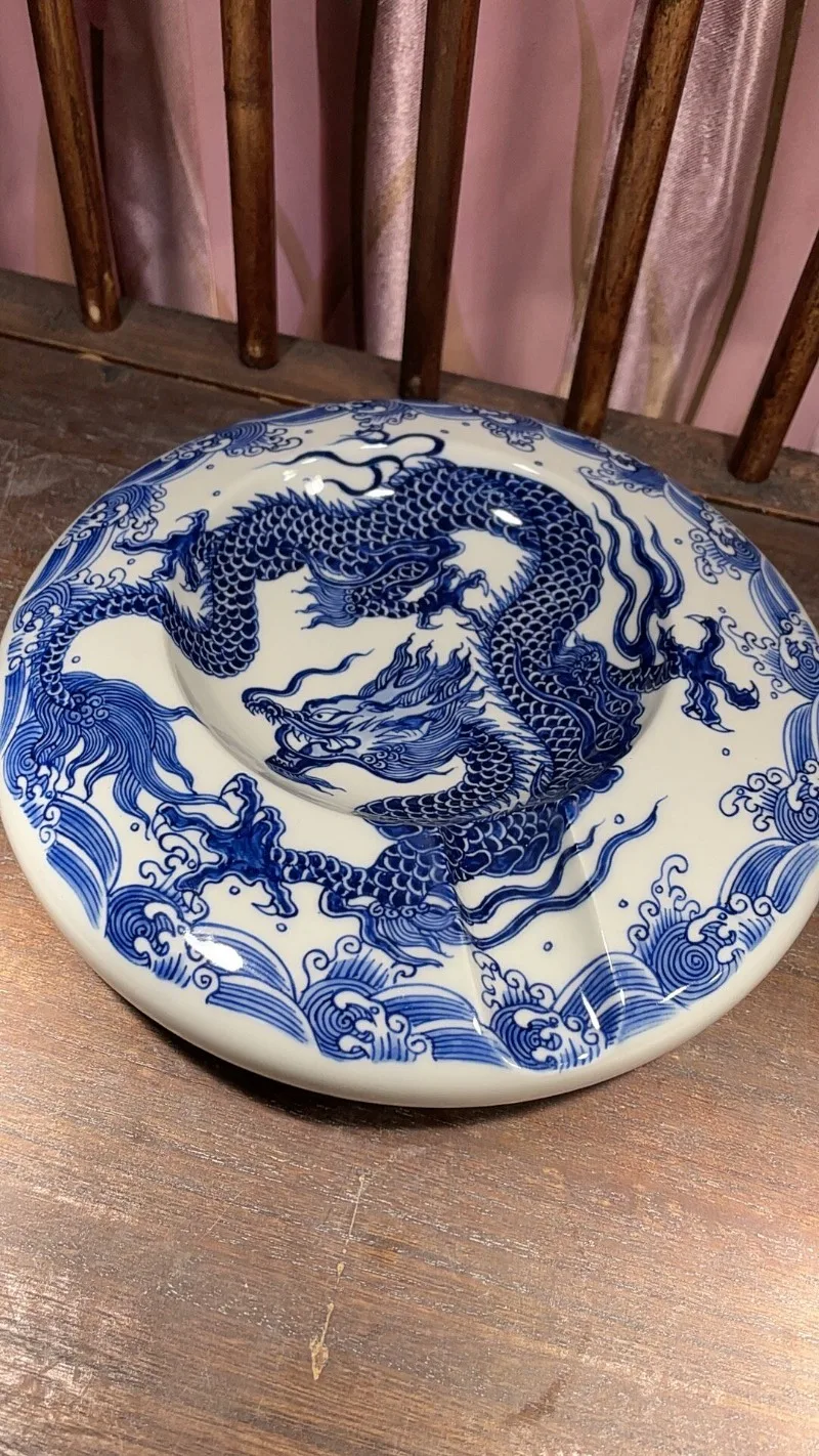 Cigar tank Jingdezhen handmade ceramic ash tank blue and white fourth generation dragon gift high-end office home