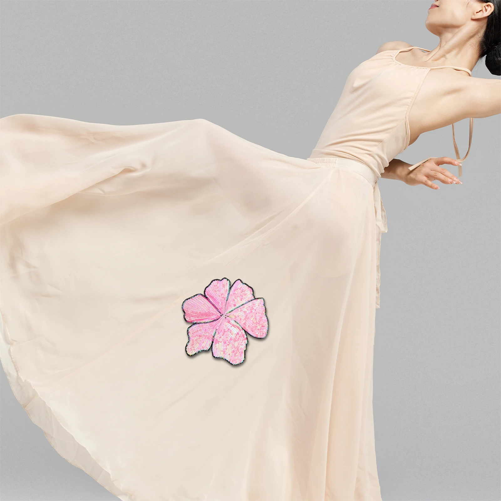 

2 Pcs Sequin Decorative Cloth Patch Flower for Costumes Fabric Patches Clothing Embroidered Appliques Manual