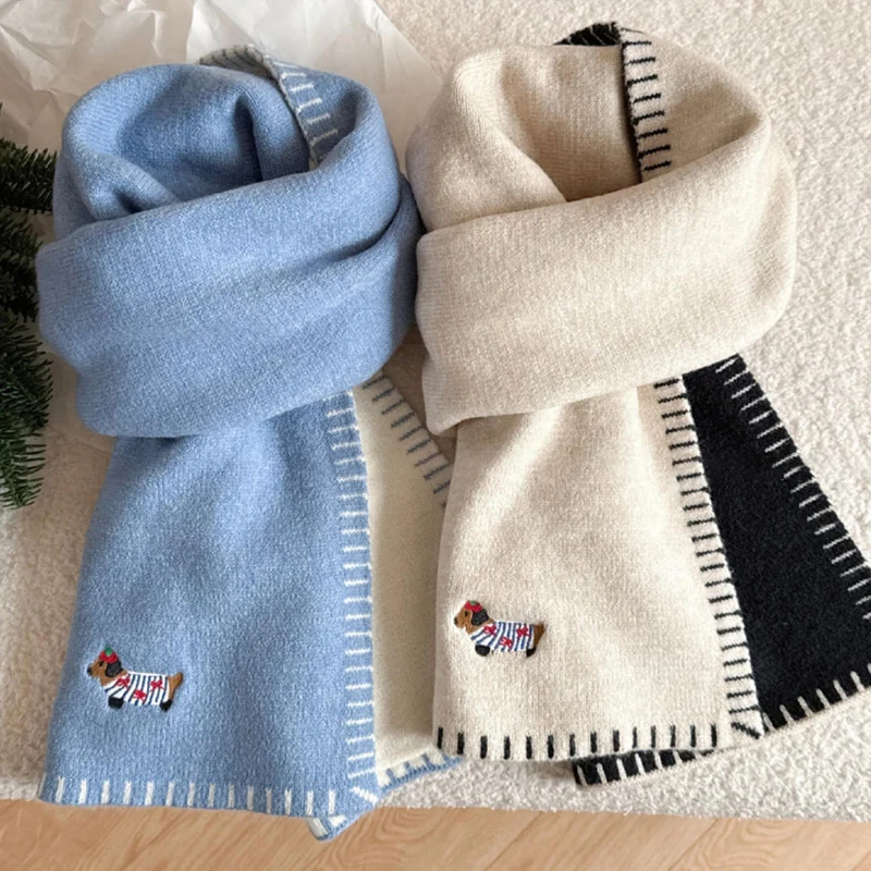 

Christmas Red Small Dog Scarf For Women Autumn And Winter Small Public Warmth Cold Embroidery Versatile Neck Protection Scarf