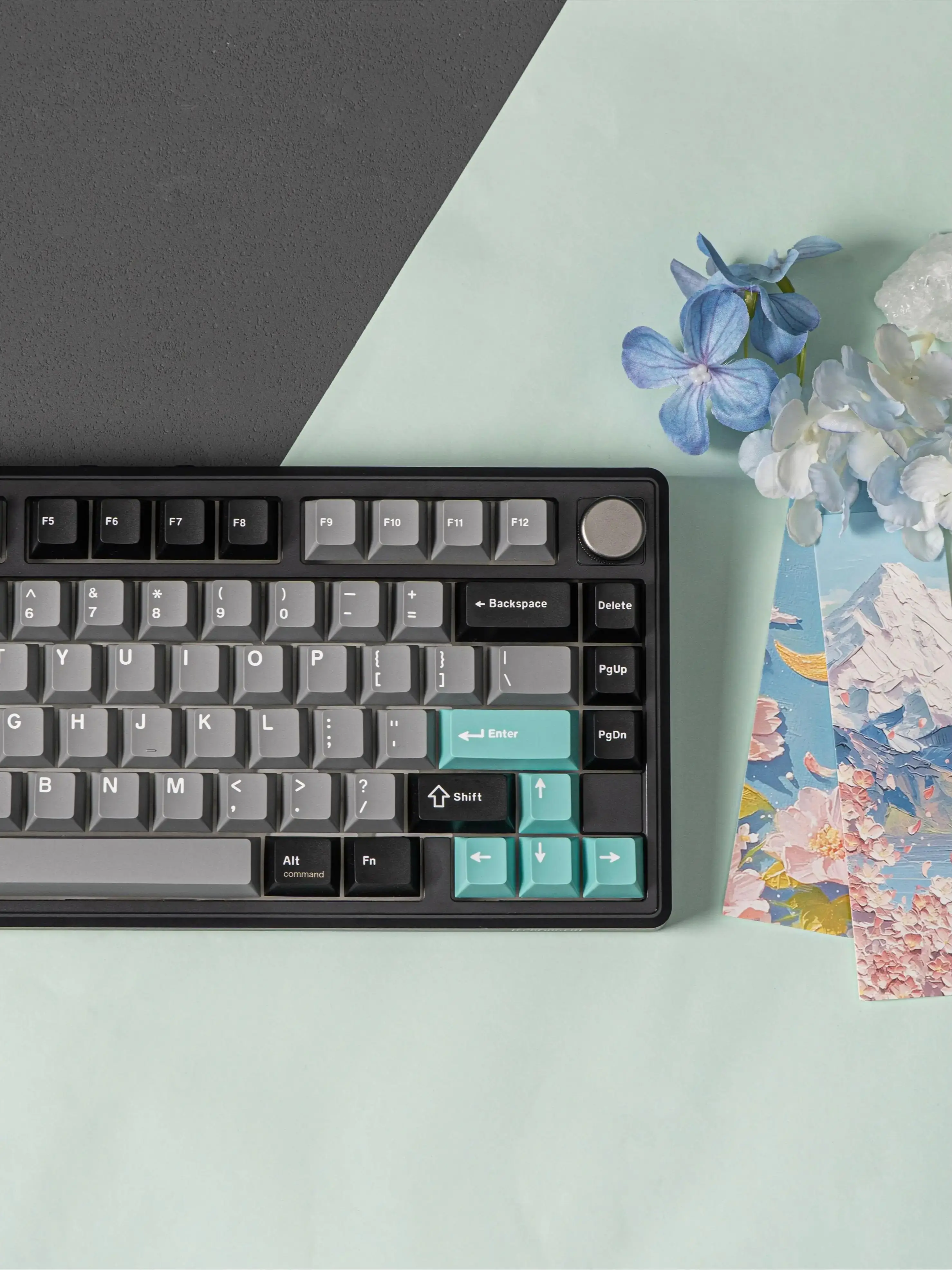 EPOMAKER TH80 V2 75% ANSI US Layout Przewodowa/Bluetooth/Bezprzewodowa Klawiatura Mechaniczna do Gier z Programowalnymi Klawiszami i Pokrętłem — zdjęcie produktu 7