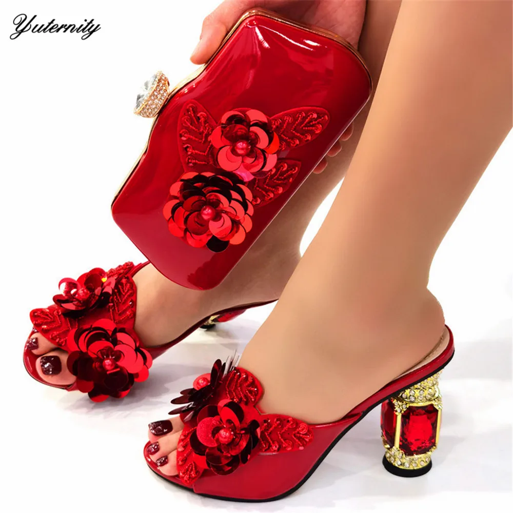 African Elegant Red Color Women Shoes And Bag To Match Set High Quality Italian Pumps Shoes and Bag Sets For Wedding Dress