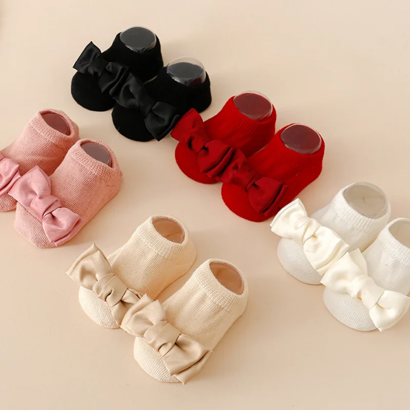 

New cartoon bow children's baby casual socks