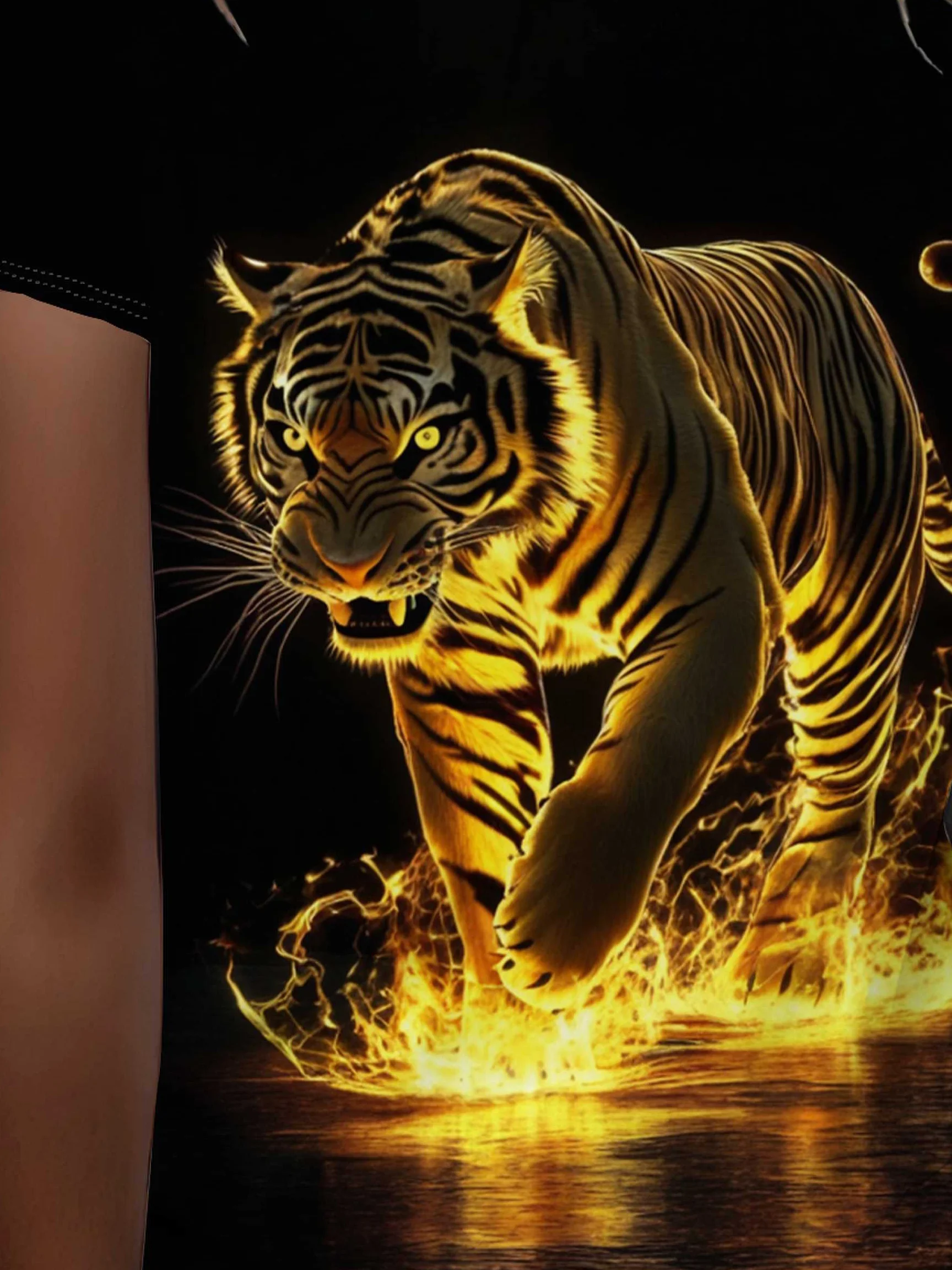 Women Round Neck Short Sleeve T‑shirt Glowing Tiger Water Reflection Print Casual Summer Tee