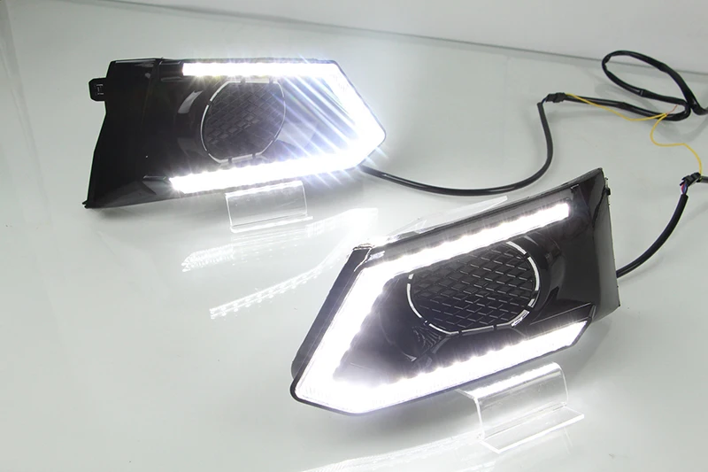 LED DRL auto luce di marcia diurna fendinebbia anteriori con accessori di montaggio indicatori di direzione per Nissan Altima 2019 2020 2021