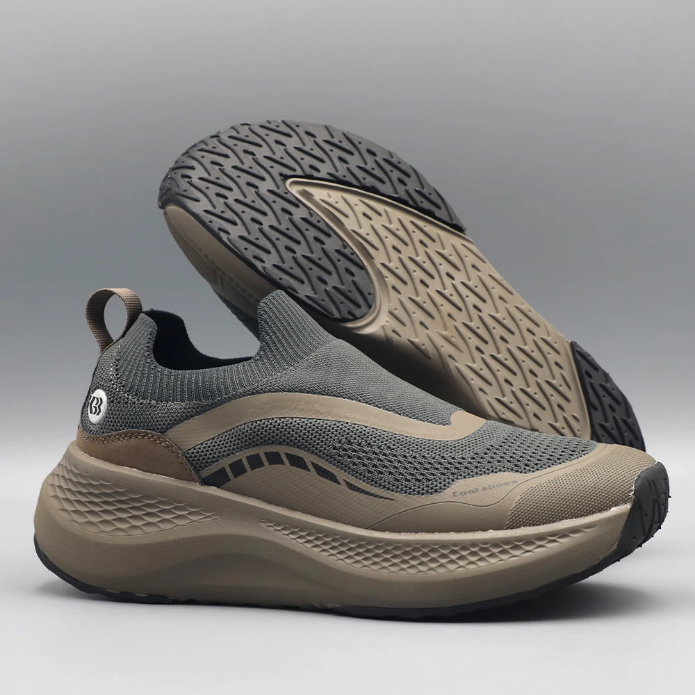 Men's Outdoor Sports Casual Shoes Slip-On Lightweight Rebound Anti-Slip Breathable Spring Autumn Commuting Thick Bottom Comfo...