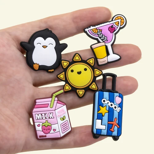 Imagen 2 del producto 1/25 Uds. Amuletos de zapatos de la serie navideña para mujeres y niñas, accesorios de zapatos para pasaporte y billetes de equipaje a la moda, decoraciones para zapatillas con zuecos