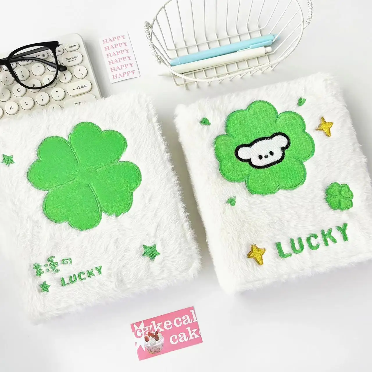 A6 Binder Lucky Plush Album with 20 Pcs Inner 3 Inch Sleeves Loose Leaf Refillable Binder Cover Photocard Holder Book for Cards