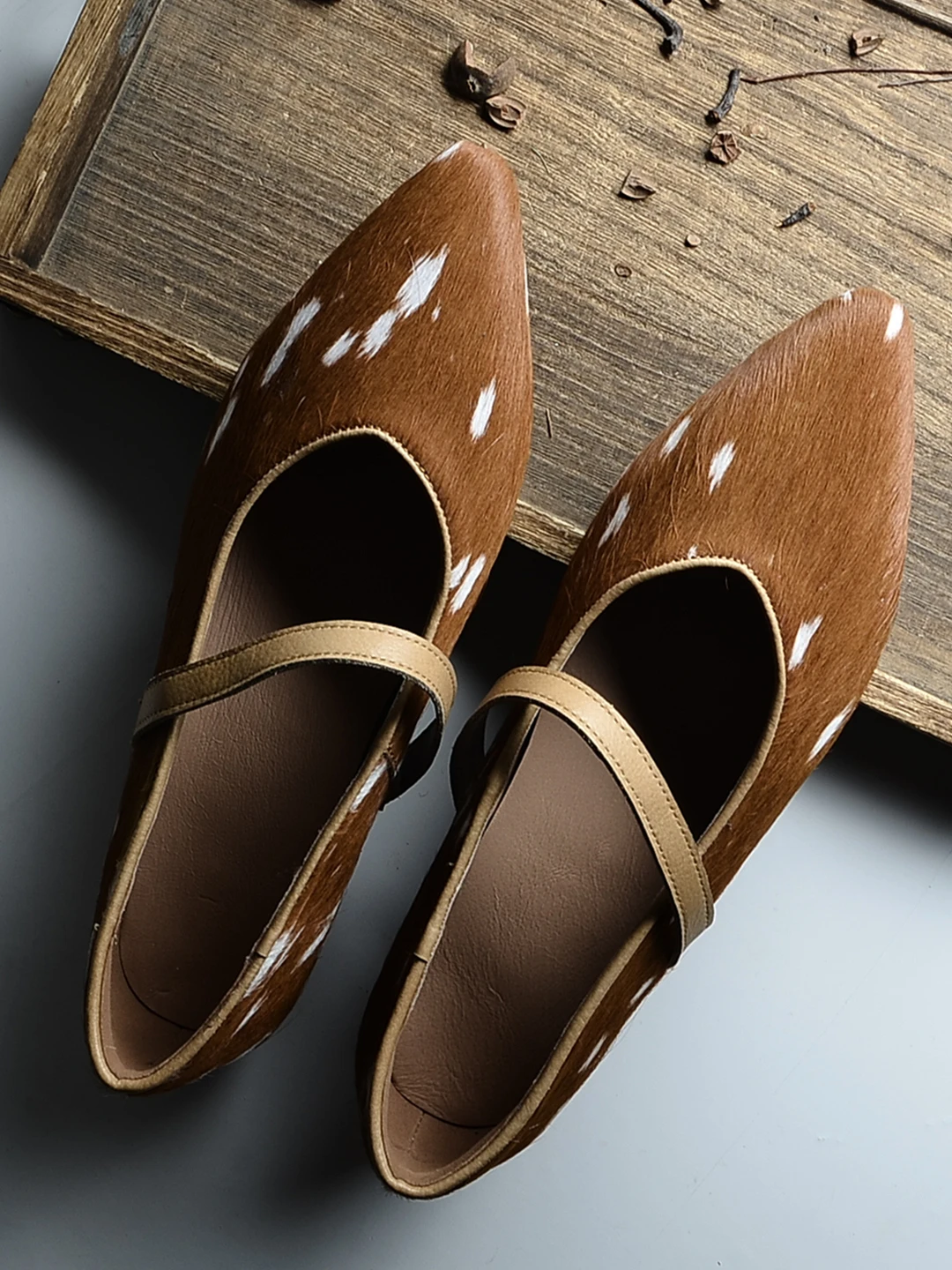 Leather  Hair Splicing Pointed Toe Women's Shoes Spring Summer Fashion Thick Heel Mary Jane Shoes Casual Fashionable