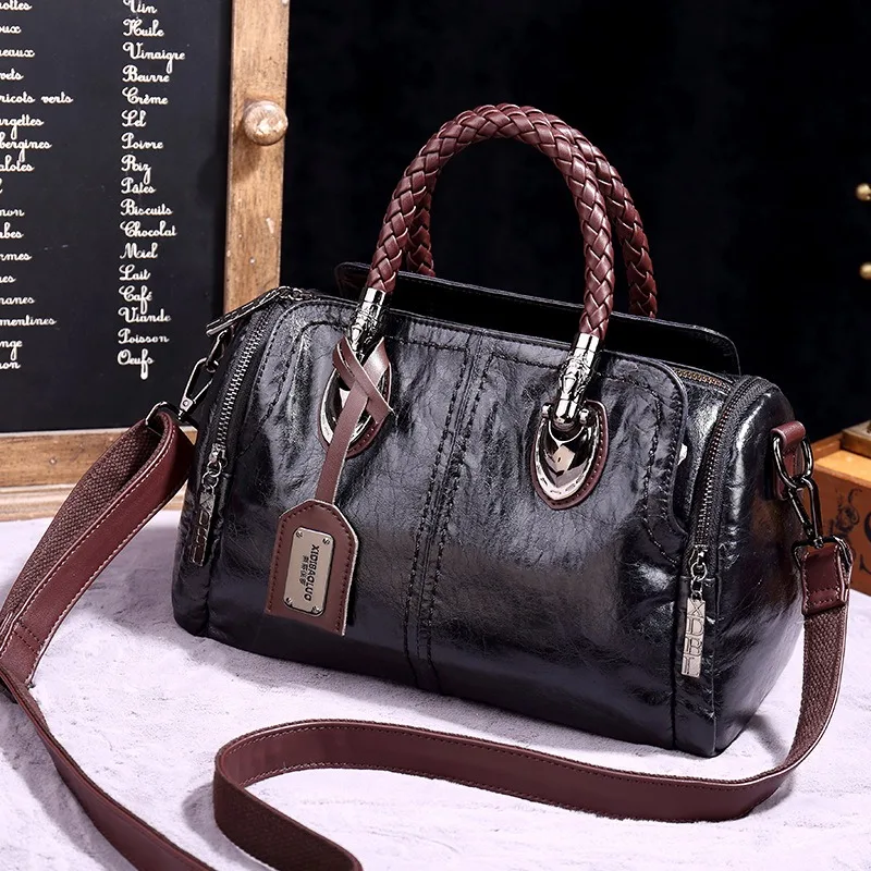 

Nesitu High Quality Vintage Black Red Brown Green PU Leather Women Handbags Lady Shoulder Messenger Bag M2641