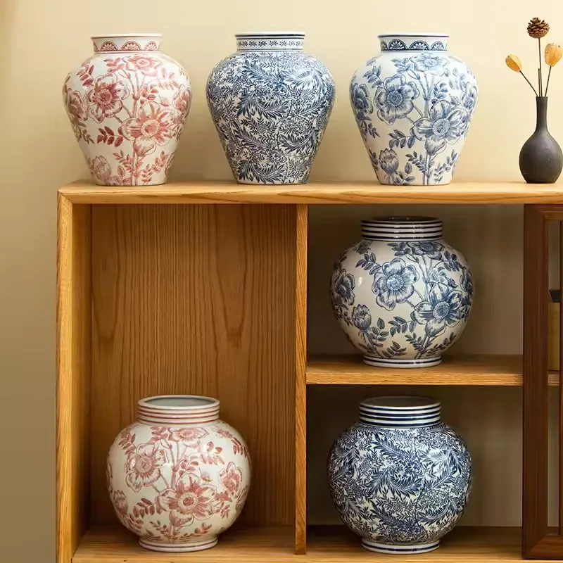 Chinese Blue and White Porcelain Retro Vase Ceramic Bottle Flower Vase Porcelain Ornaments Home Decoration Accessories