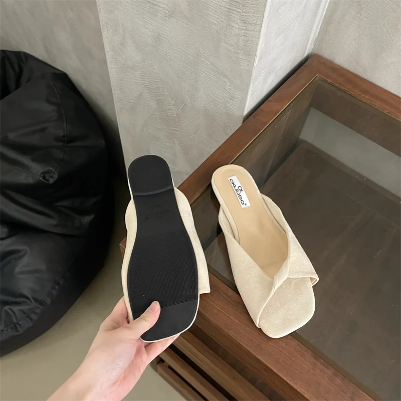 Thumbnail 4 - #76 Best Mules to Buy In 2026