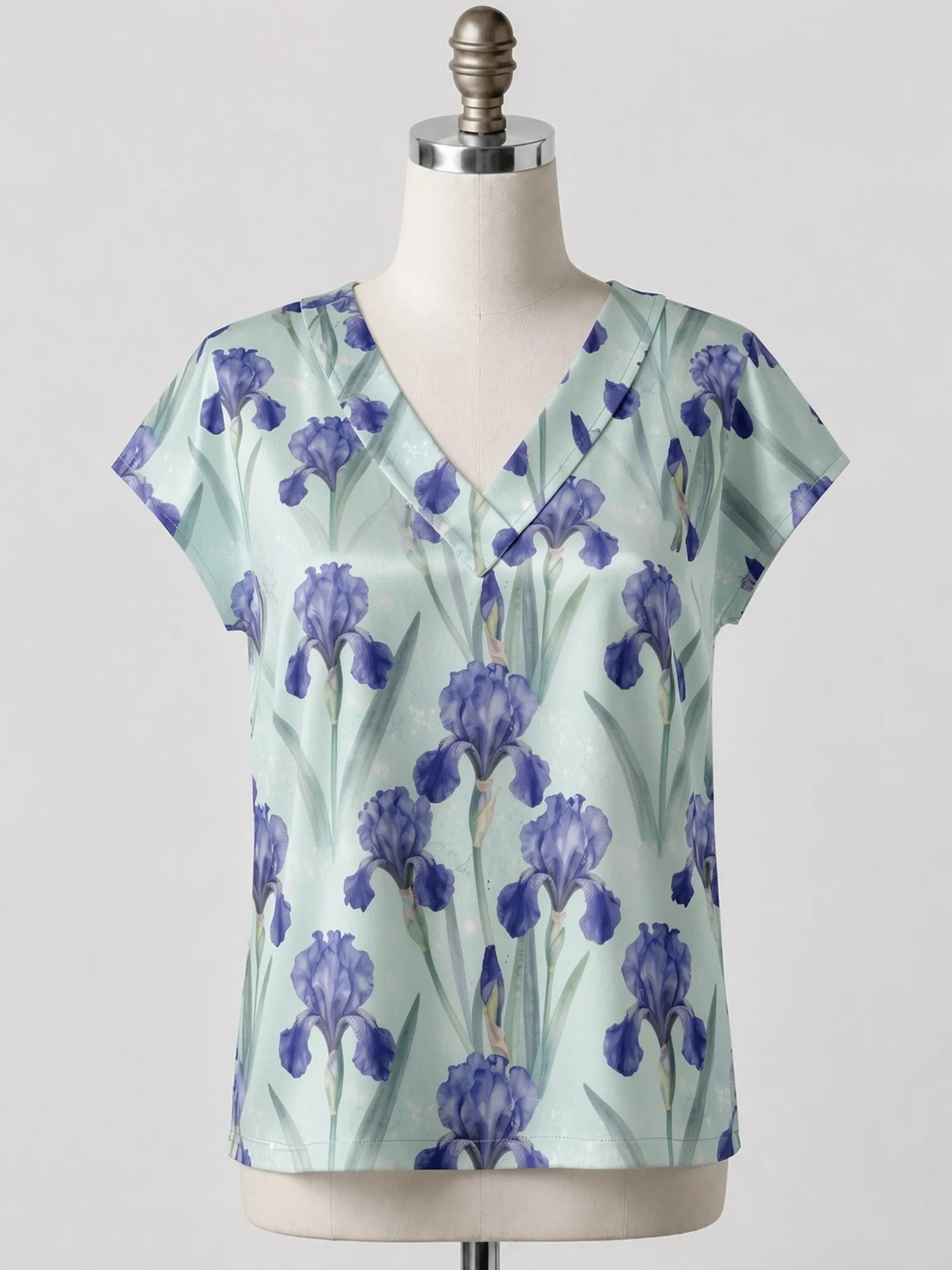 Floral Satin V Neck Top for Women Cap Sleeve Pullover Draped Fit Silky Resort Lounge Summer Wear Lightweight Breathable Vacation